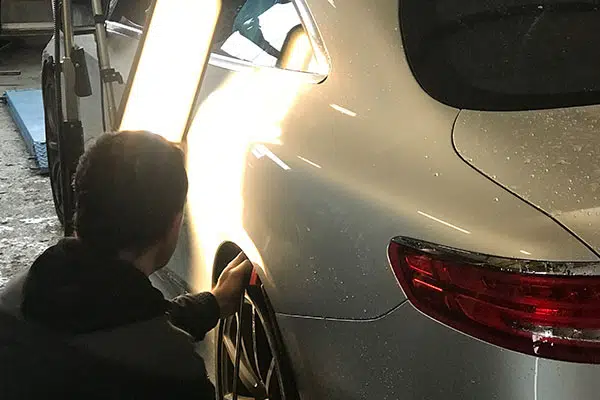 Varillero - Samurai Dent repair - PDR